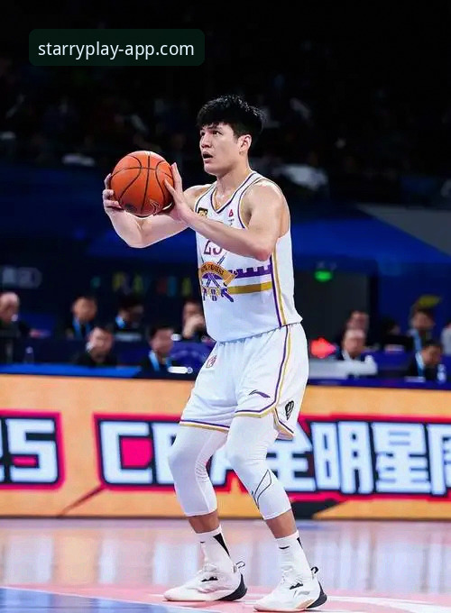 星空体育2025全新版本教程 陈国豪再遇回避条款无缘战北控,CBA卡位战悬念升级——星空体育平台带你直击最新动态